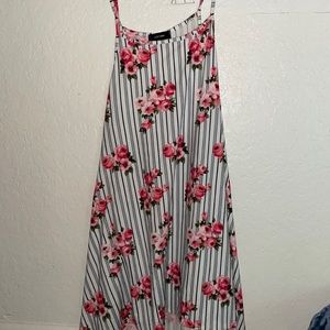 Floral, fun spring time dress!